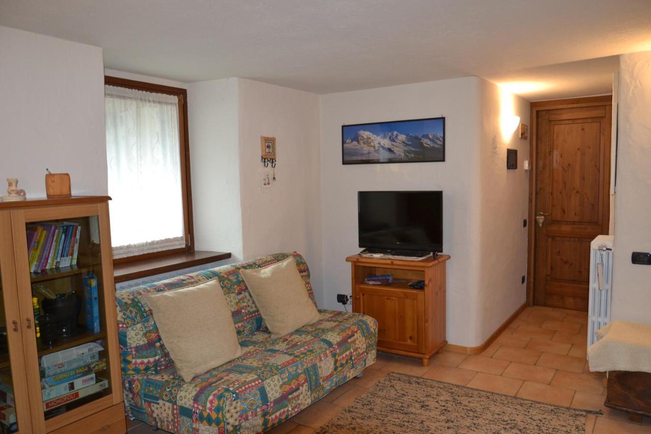 Alle Pendici Del Monte Rosa Champoluc Kültér fotó